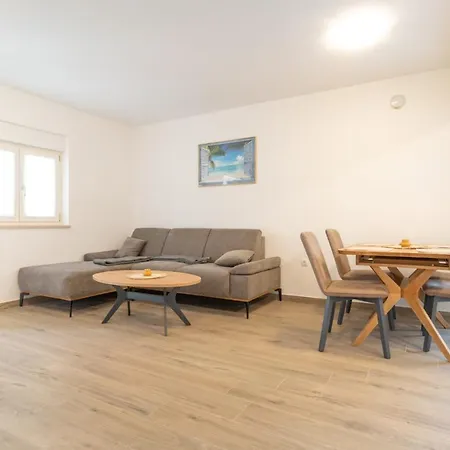 Holiday home House With A Parking Space - 21976 *